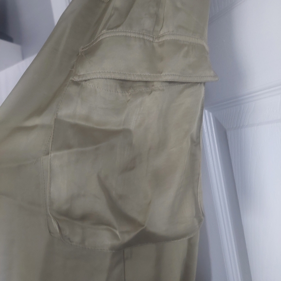 Elegant Tan Jumpsuit - Picture 4 of 5